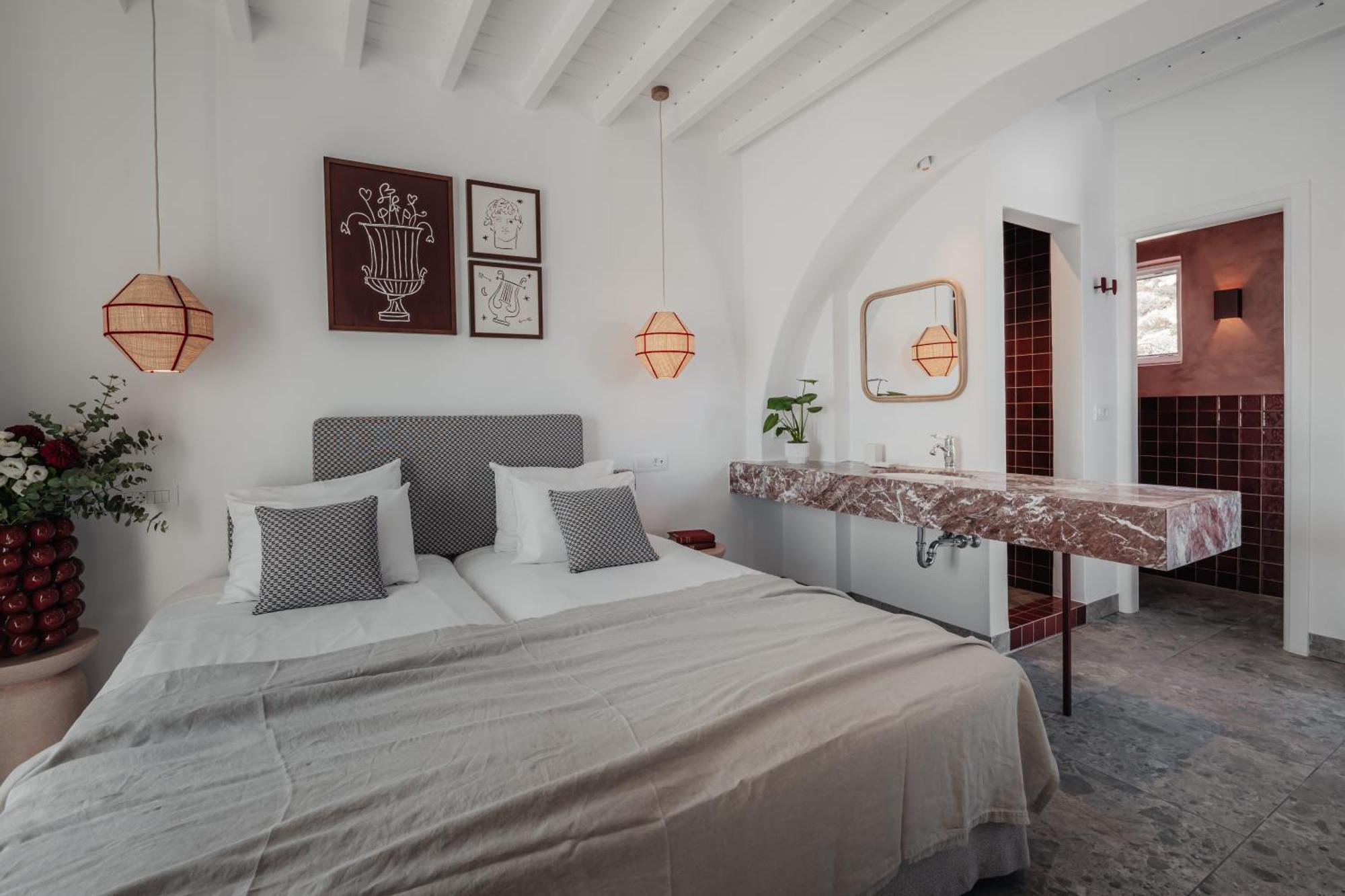 Pelican Bay 4*